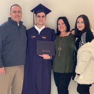 Meet your Posher, Tracy